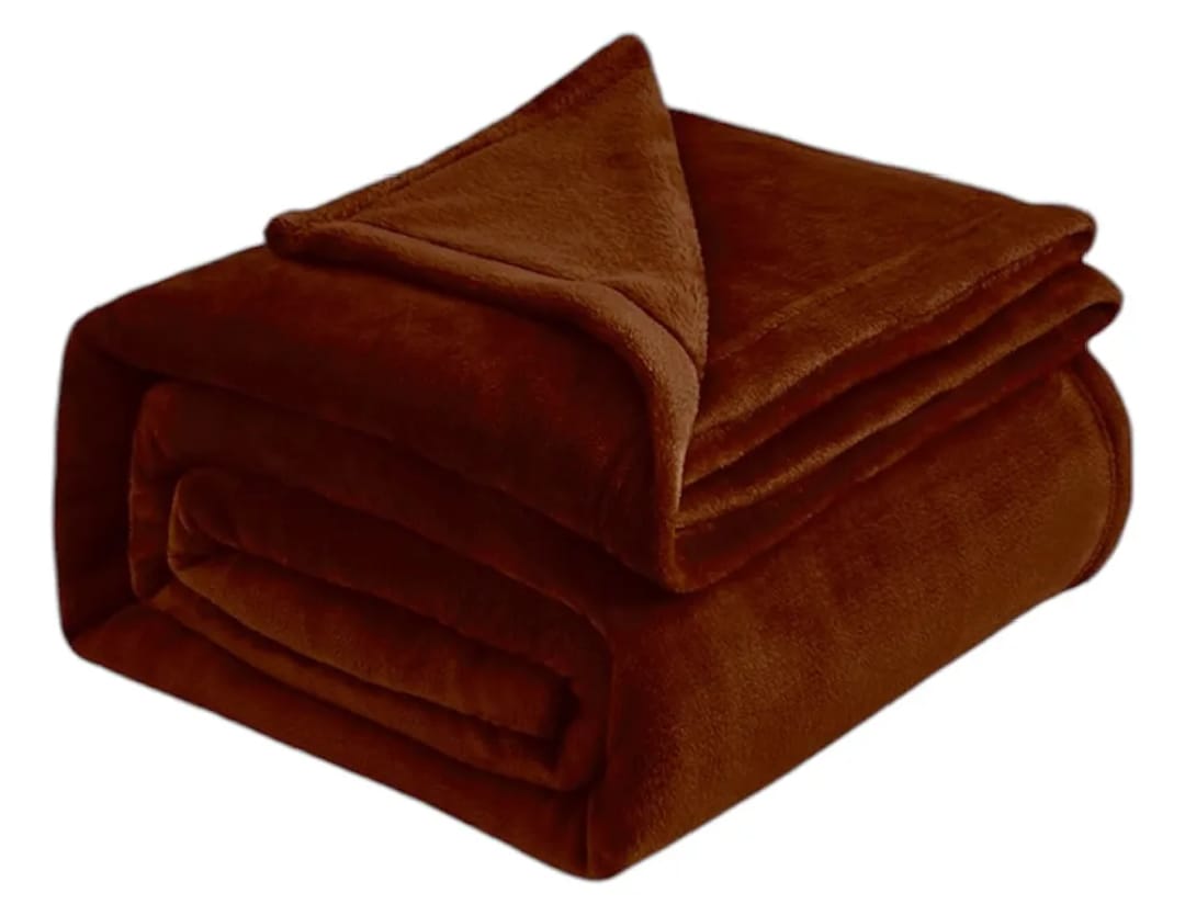 Marca: Textiliv Modelo: Termica liviana antialergica Tamaño de colchon: Doble Largo: 207 cm Ancho:190 cm Formato de Venta: Unidad Composicion: 100% poliester Tipo de Producto: Cobija Es reversible: No Materiales: Piel de Angel Con Sherpa: NO